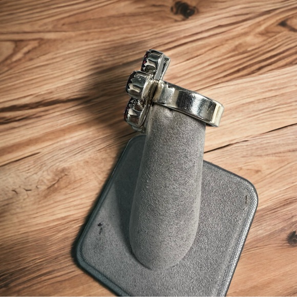 Aurora Opals Set in Solid Sterling Silver Flutter Ring - Picture 5 of 11